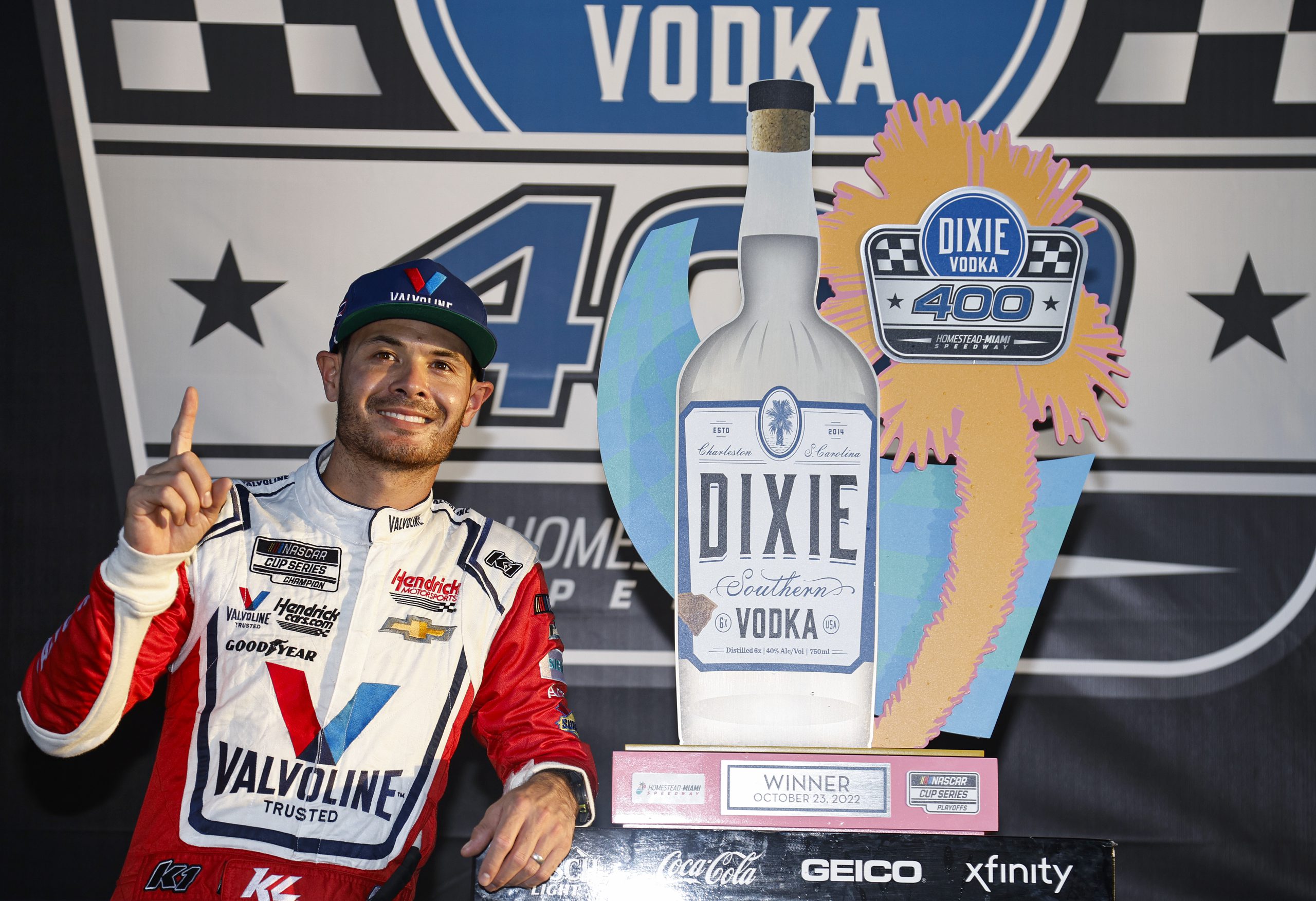 Kyle Larson Plays Playoff Spoiler Wins At Homestead Pit Stop Radio News 